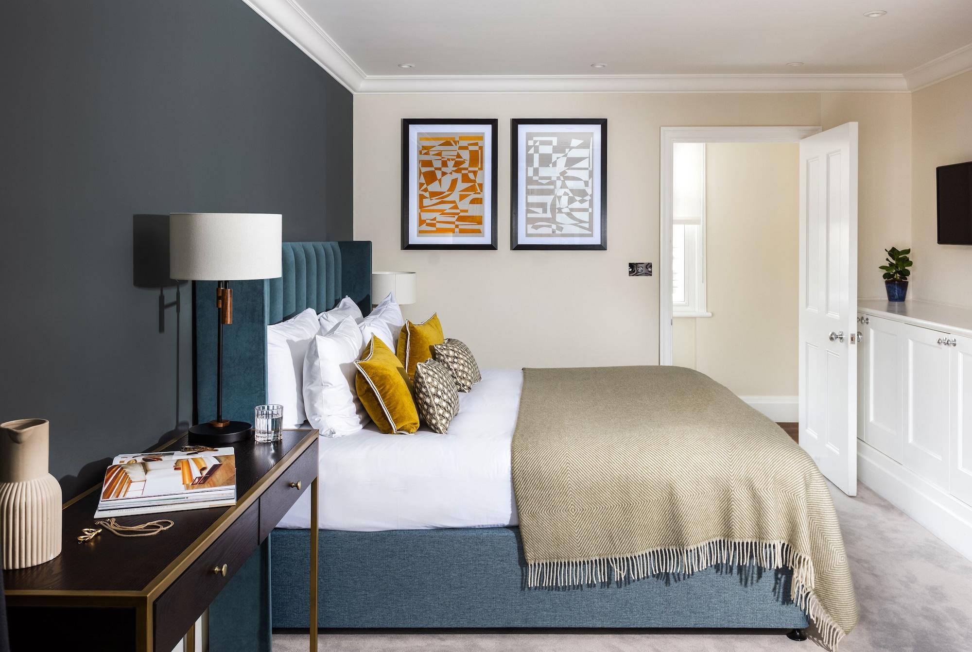 Native Mayfair Apartament